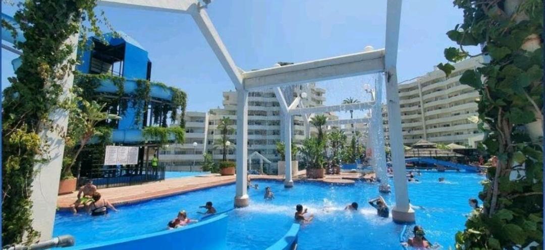 El Estudio De La Playa Benalbeach Vistas Al Mar Benalmádena Exterior foto