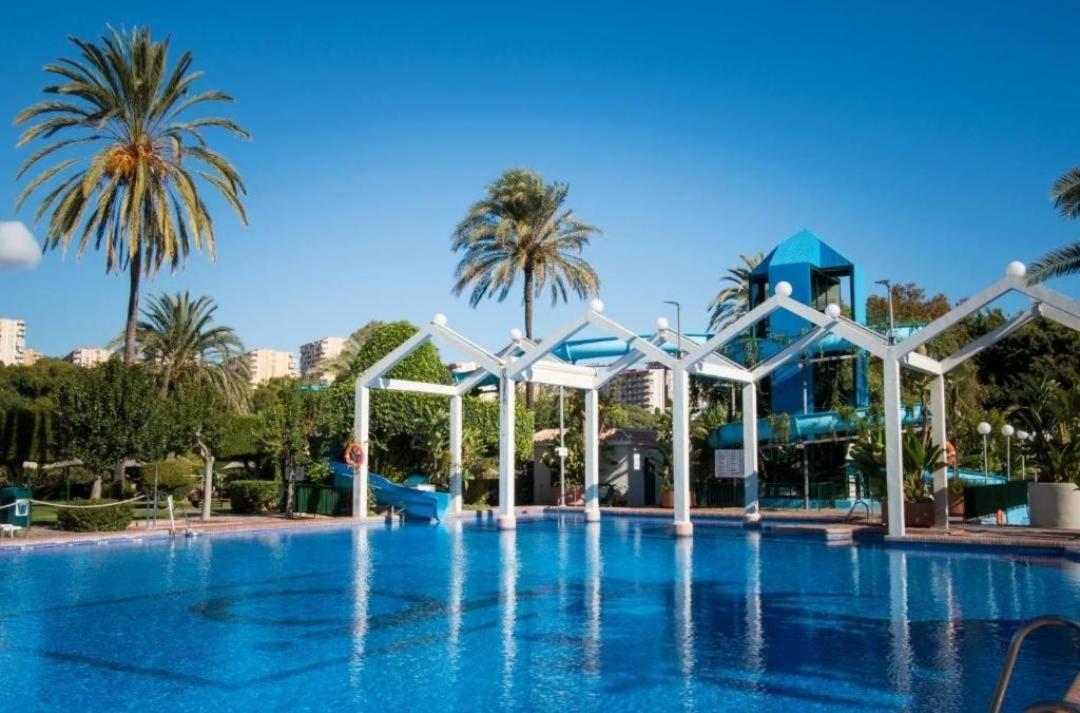 El Estudio De La Playa Benalbeach Vistas Al Mar Benalmádena Exterior foto